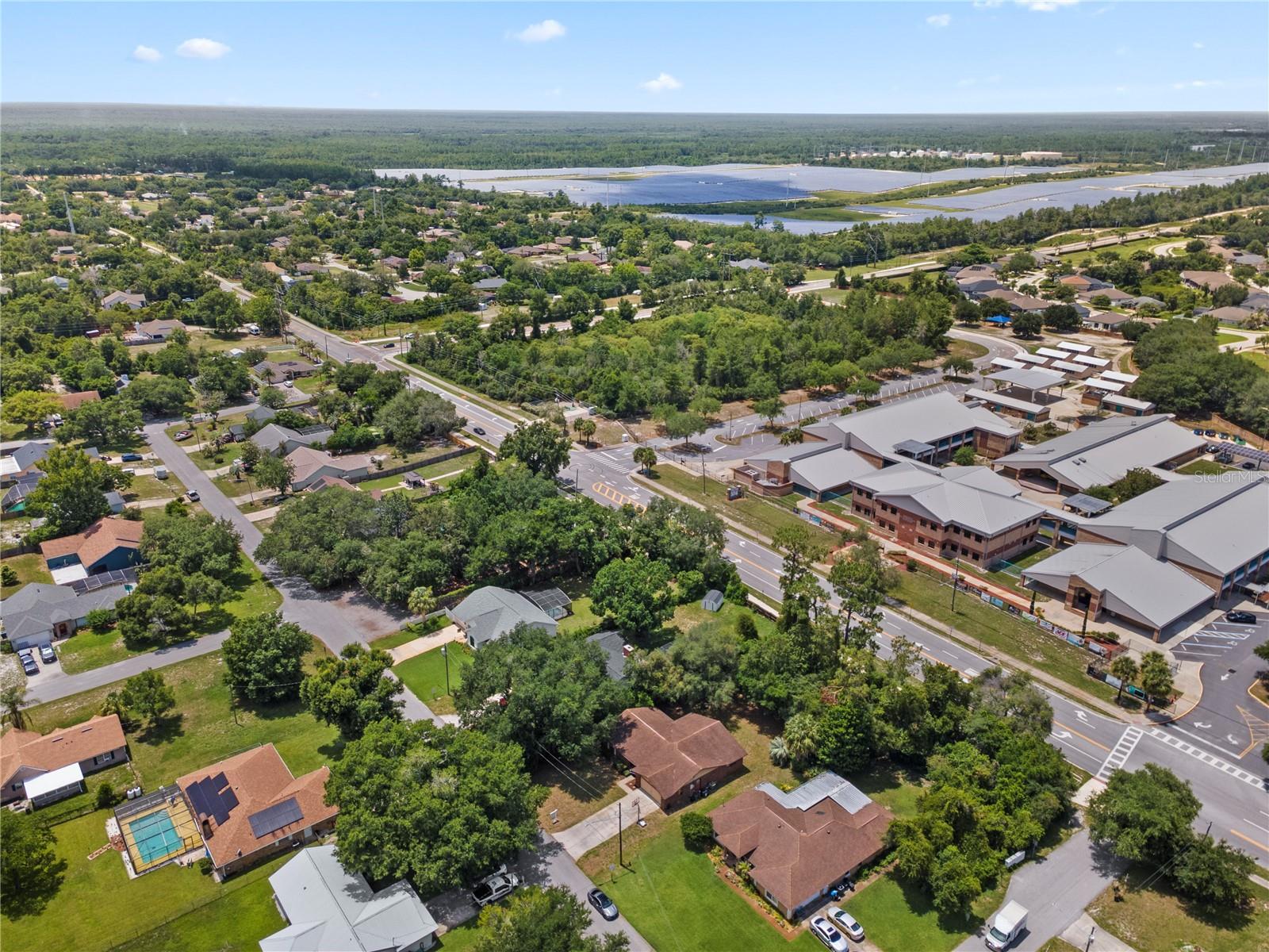 SURREY RUN - Residential