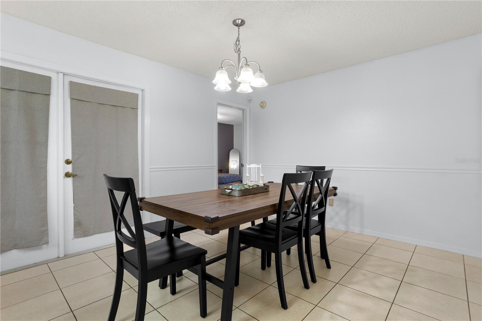 SURREY RUN - Residential