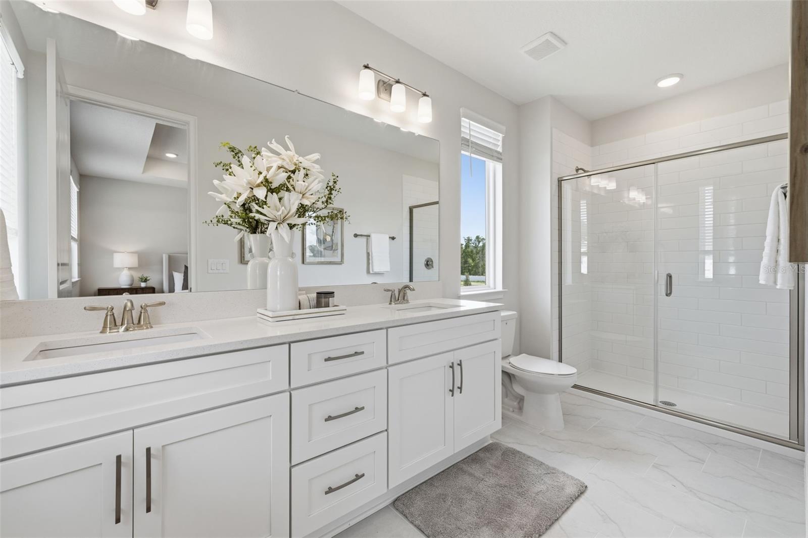 RIVER OAKS TOWNHOMES LLC - Residential