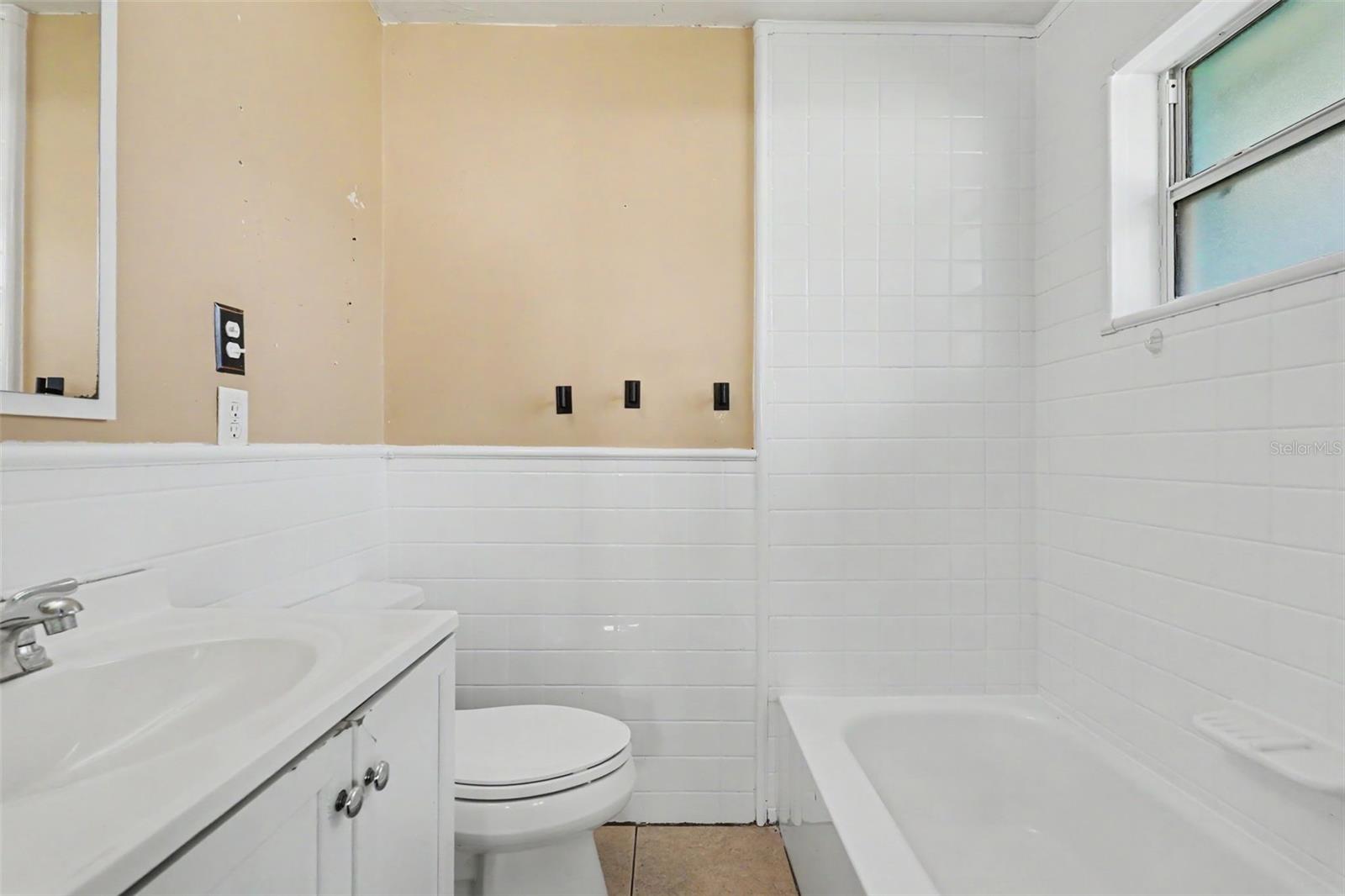 HIGHLAND ESTATES - Residential