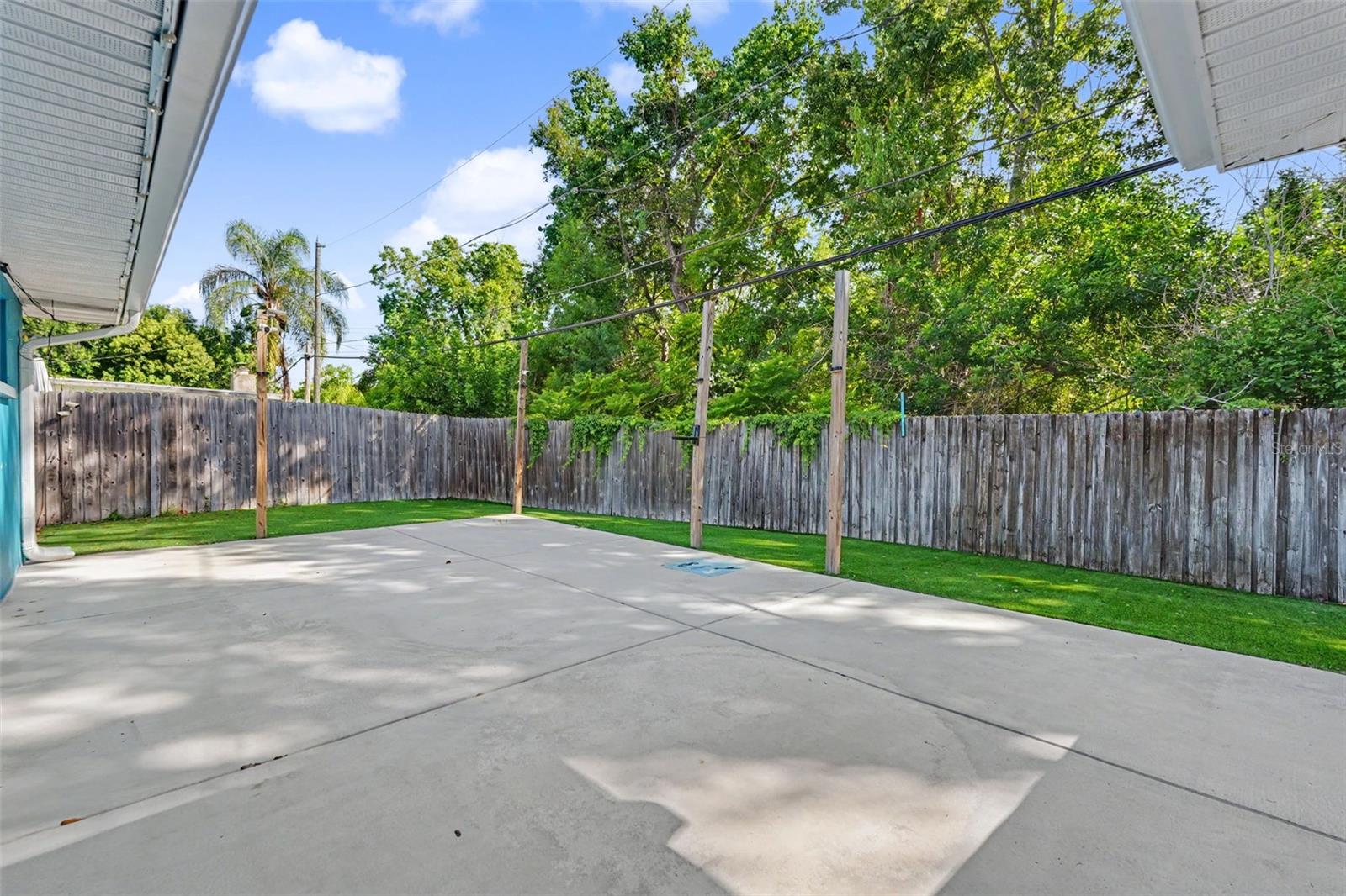 HIGHLAND ESTATES - Residential