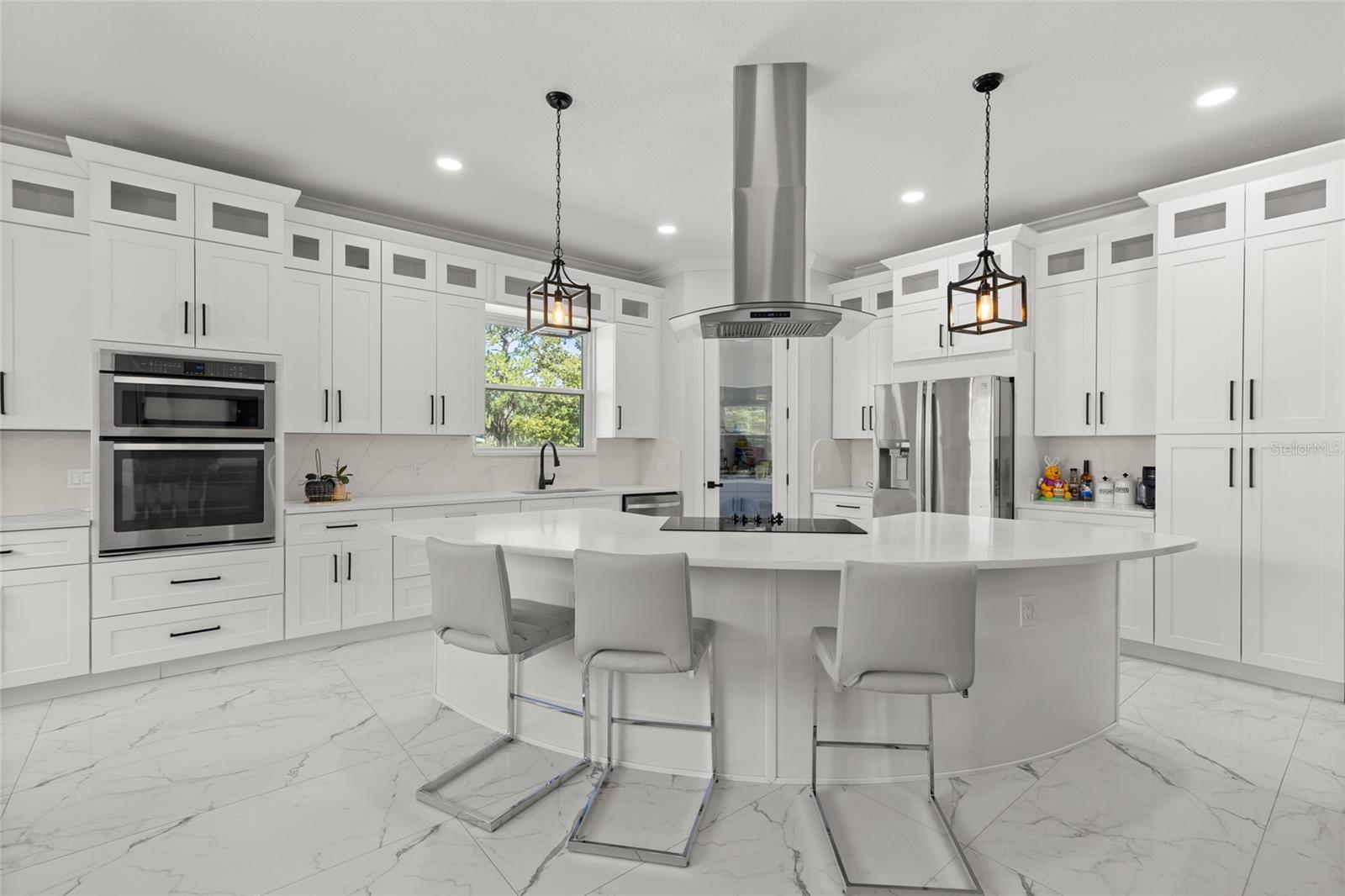 PARADISE HEIGHTS - Residential