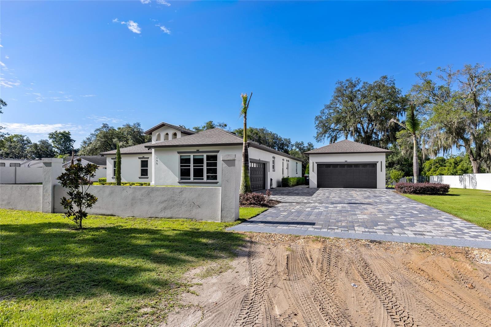PARADISE HEIGHTS - Residential