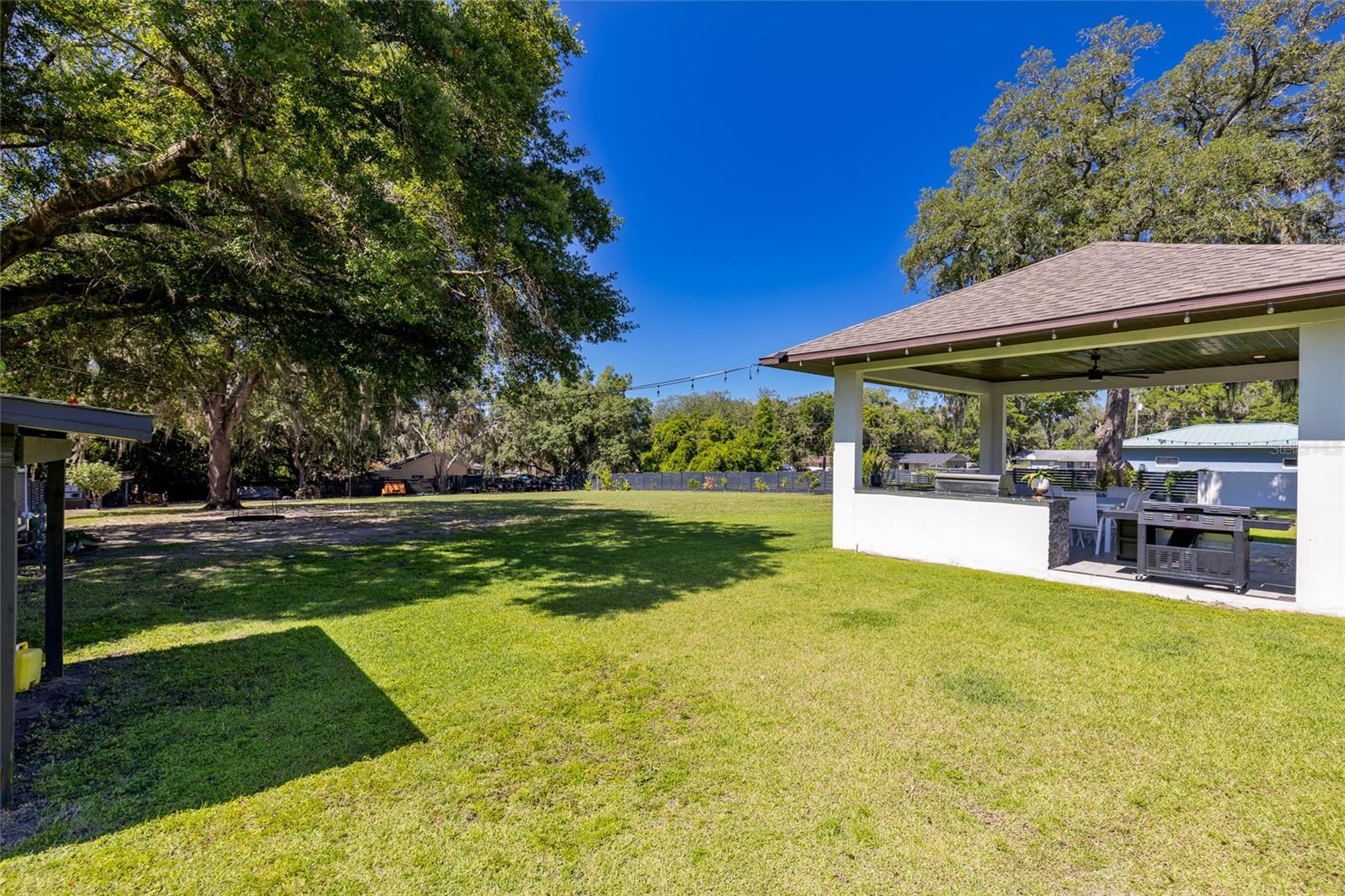 PARADISE HEIGHTS - Residential