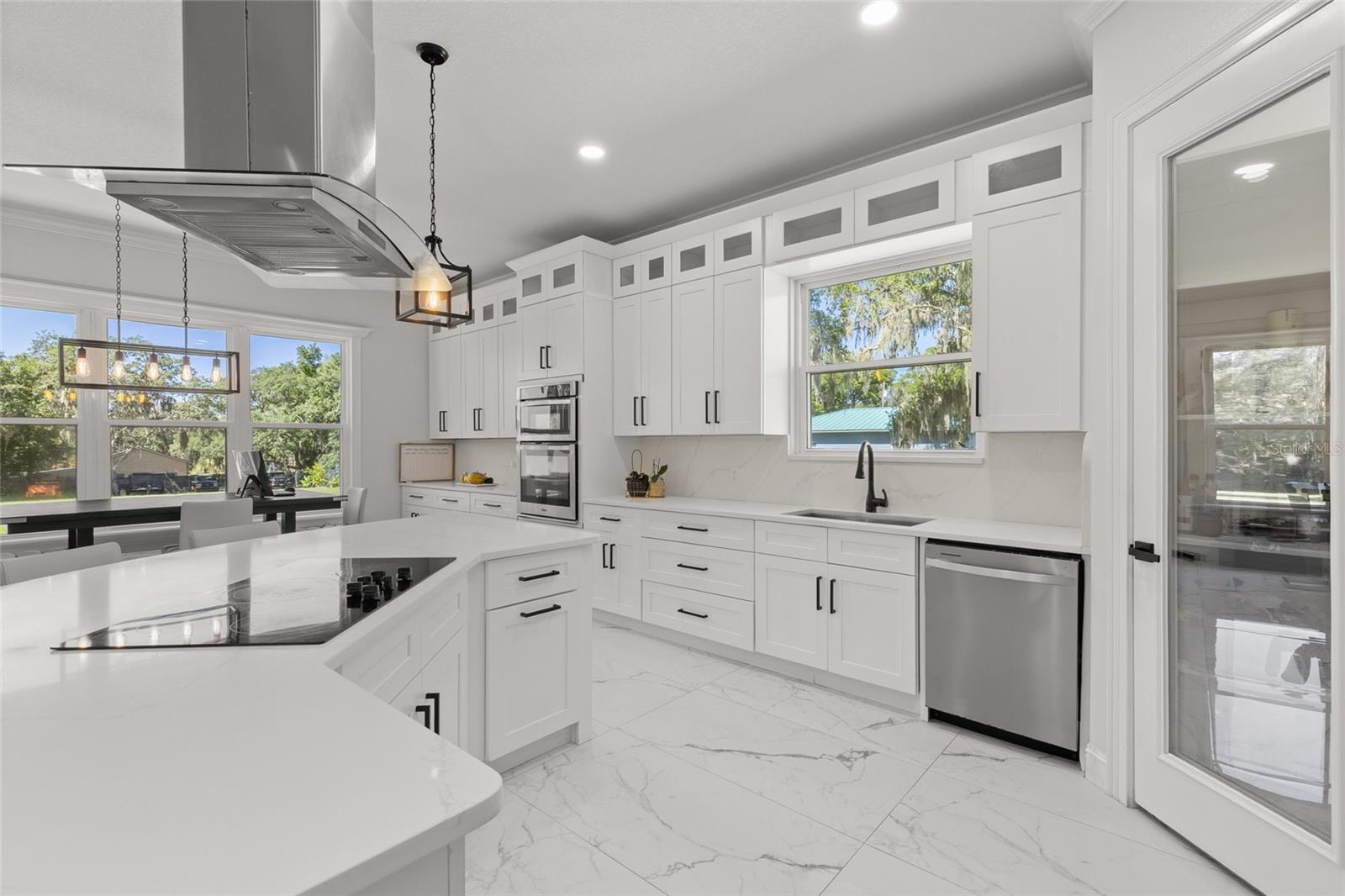 PARADISE HEIGHTS - Residential
