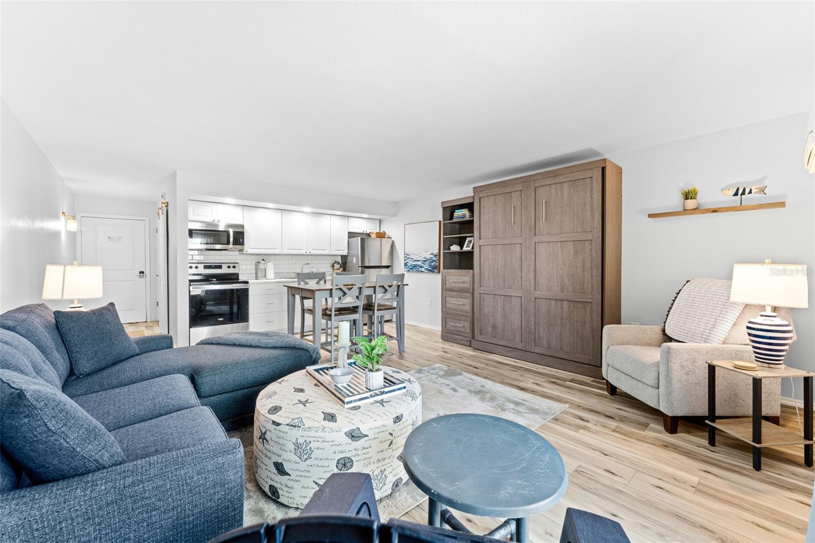 MARINERS COVE CONDO - Residential