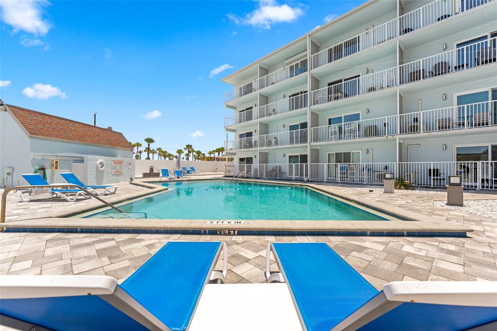 MARINERS COVE CONDO - Residential