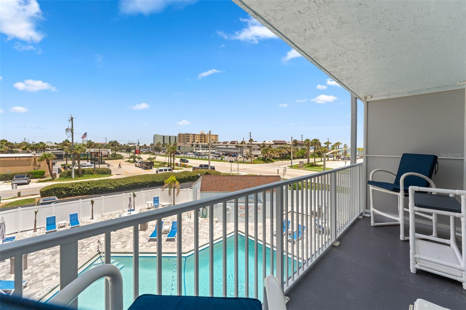 MARINERS COVE CONDO - Residential