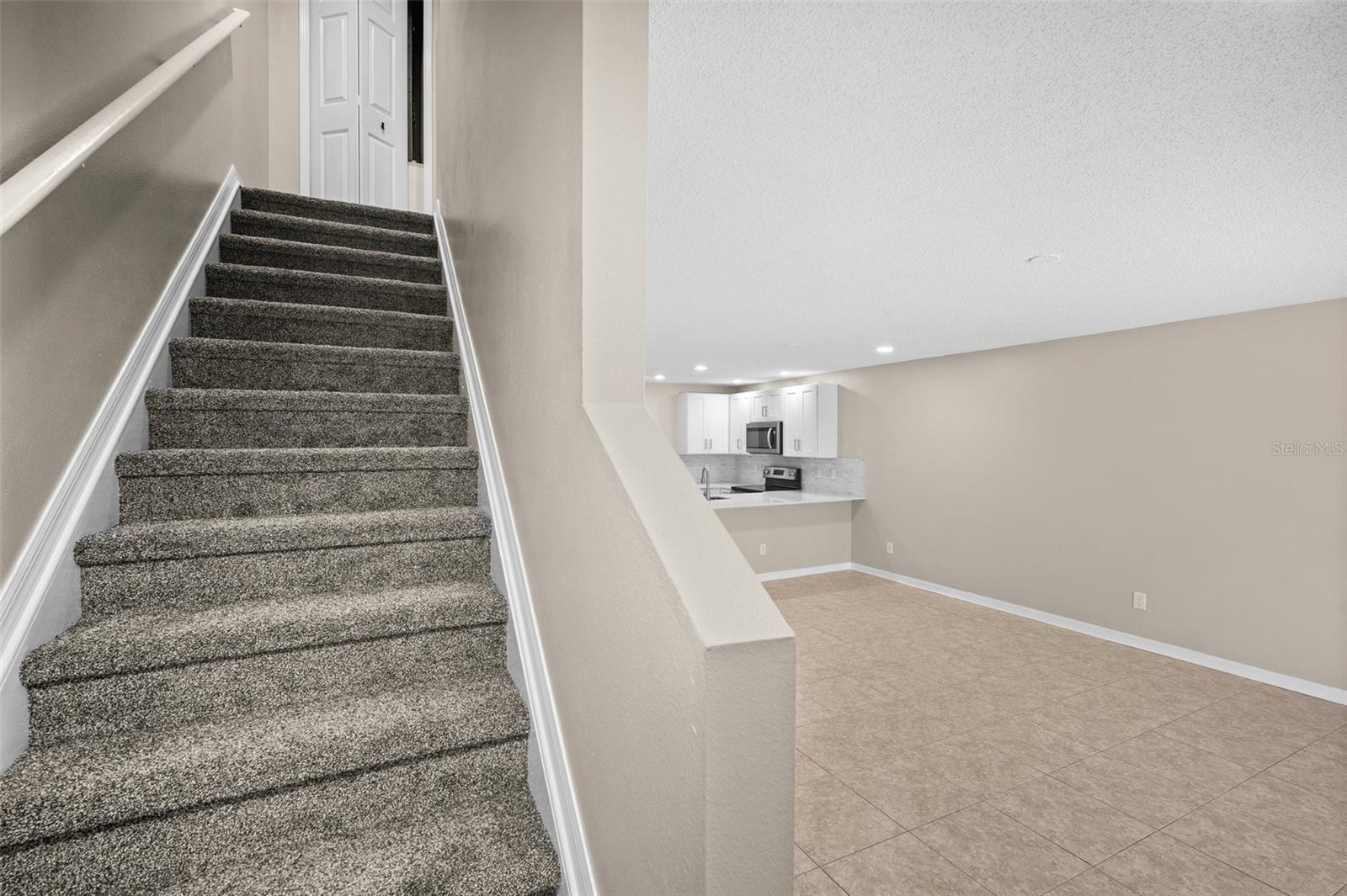 EDGEWATER AT GRAND OAKS PH 02 - Residential