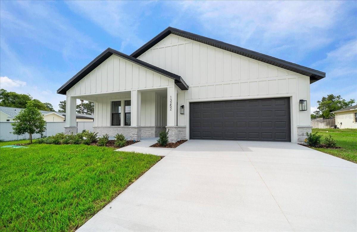 SPRING HILL - Residential