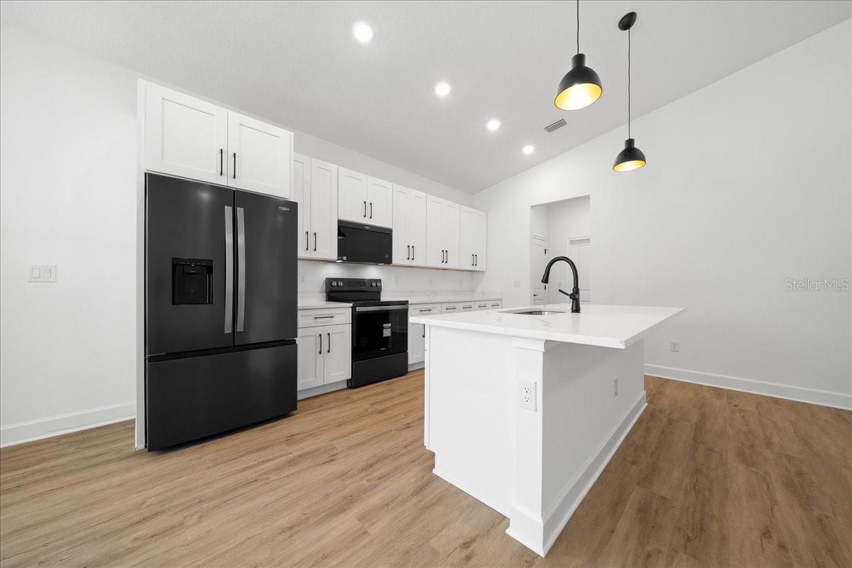 SPRING HILL - Residential