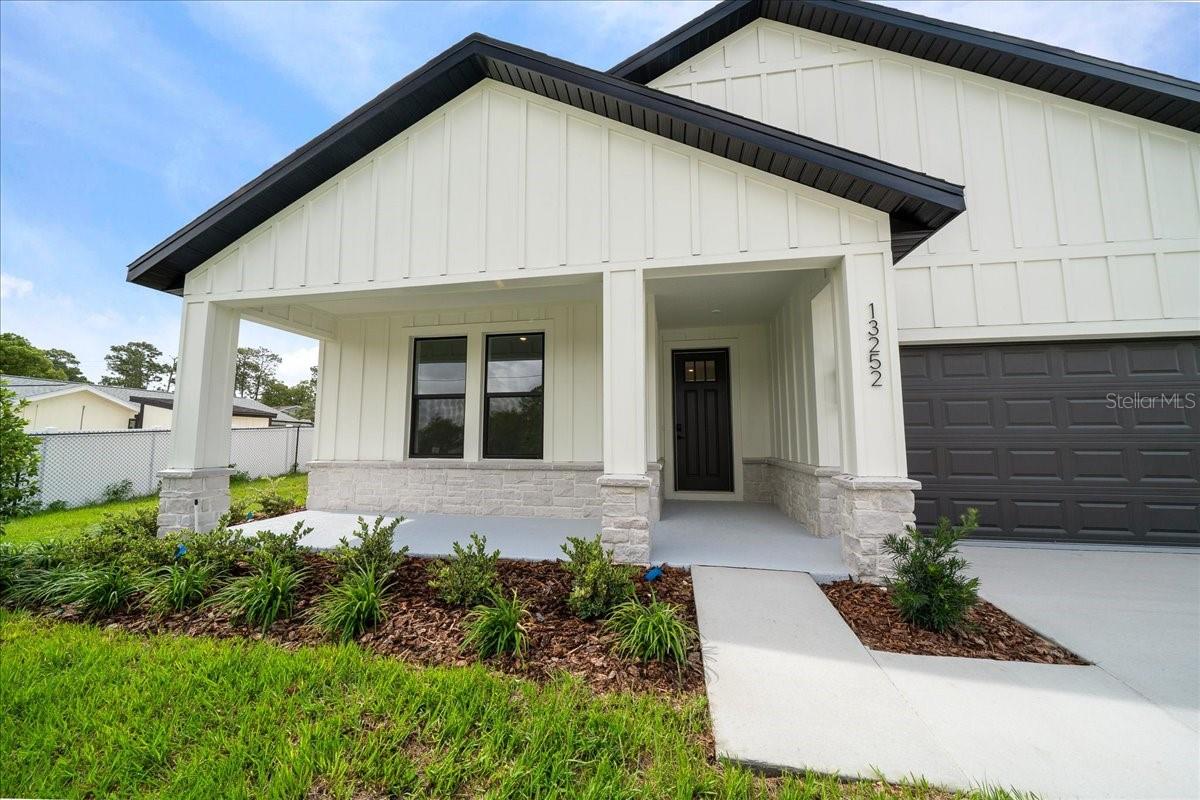 SPRING HILL - Residential