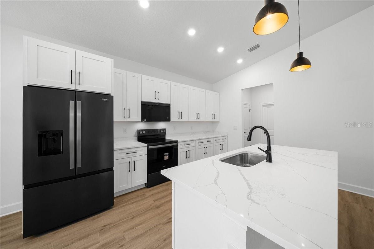 SPRING HILL - Residential