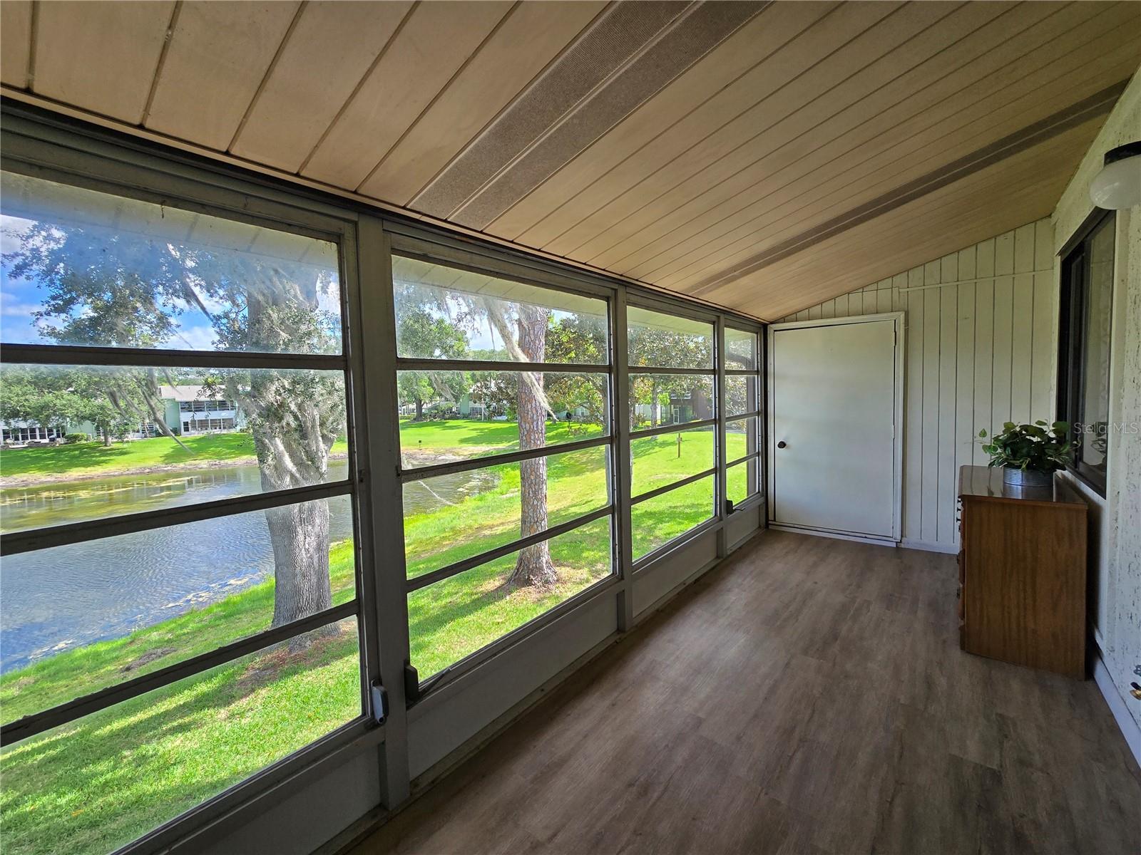 LAKES VILAGE WEST - Residential Lease