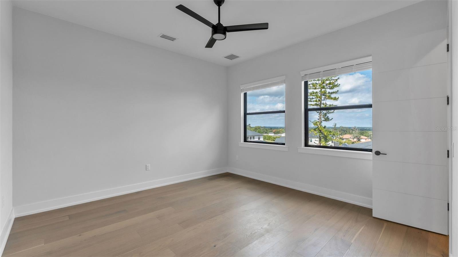 DELPHI HILLS - Residential