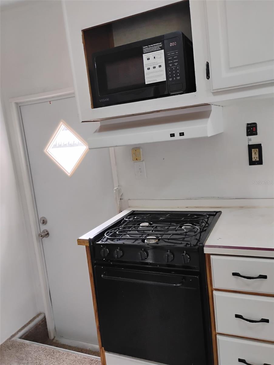 DIXIE GROVE ESTATES - Residential