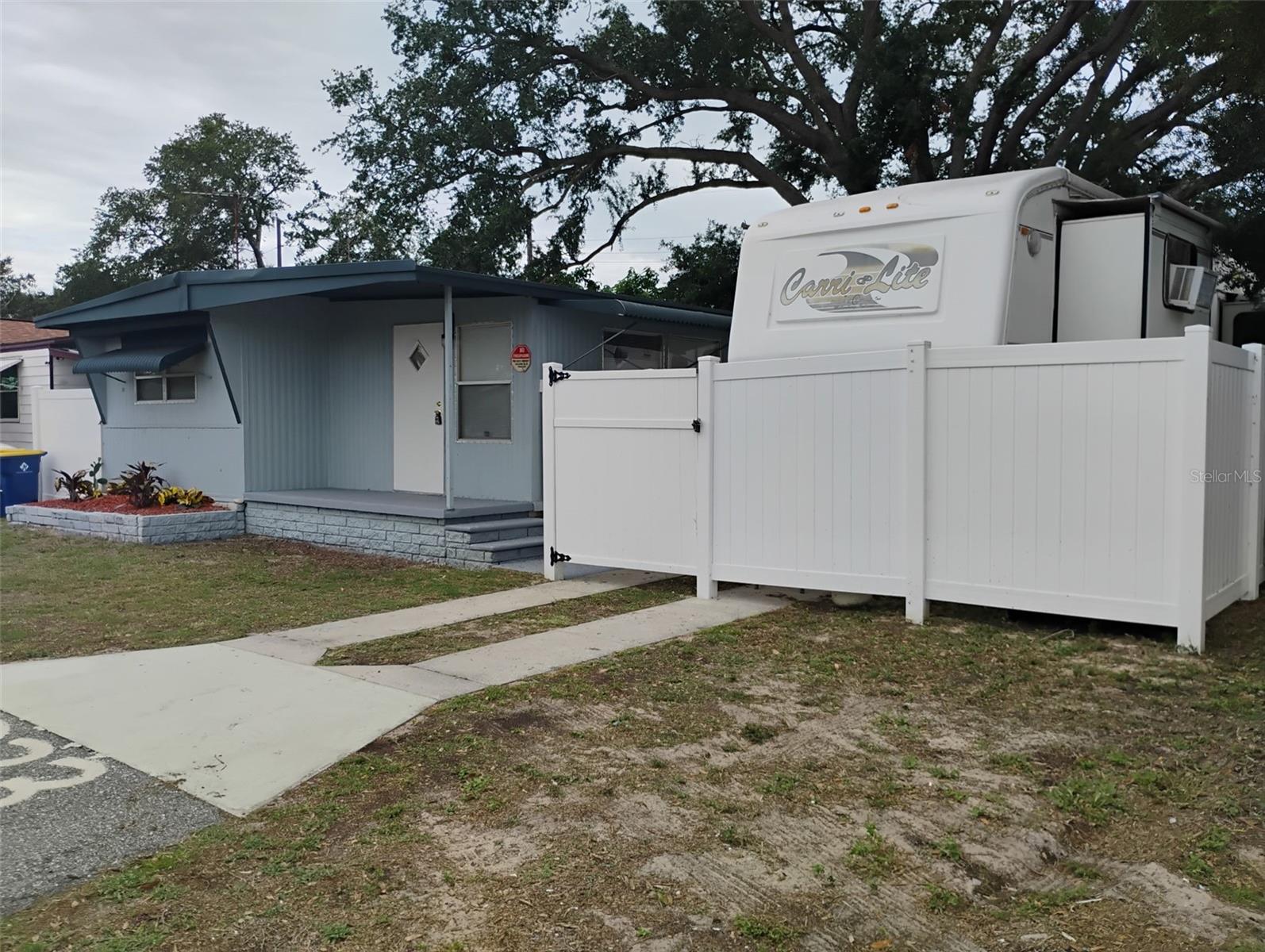 DIXIE GROVE ESTATES - Residential