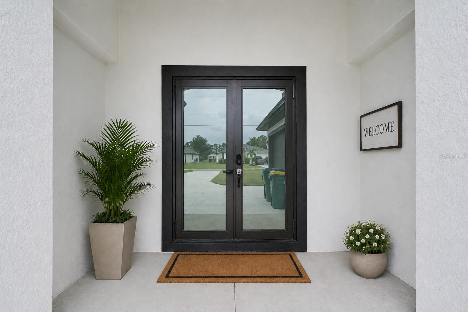 ROTONDA LAKES - Residential