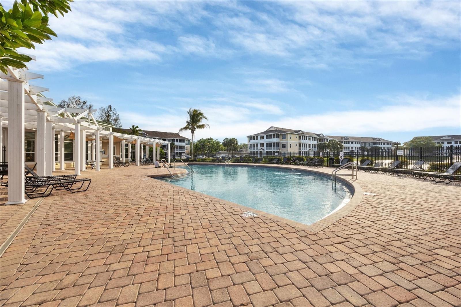 THE PALMS OF CORTEZ - Residential
