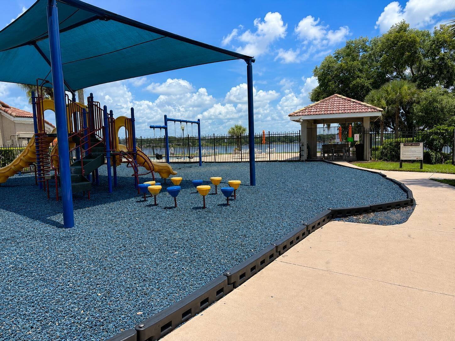 ORANGE TREE COUNTRY CLUB - Residential