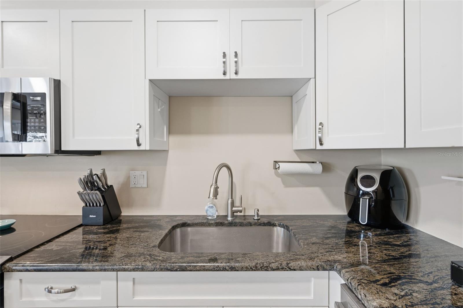 WATERSIDE AT COQUINA KEY SOUTH - Residential