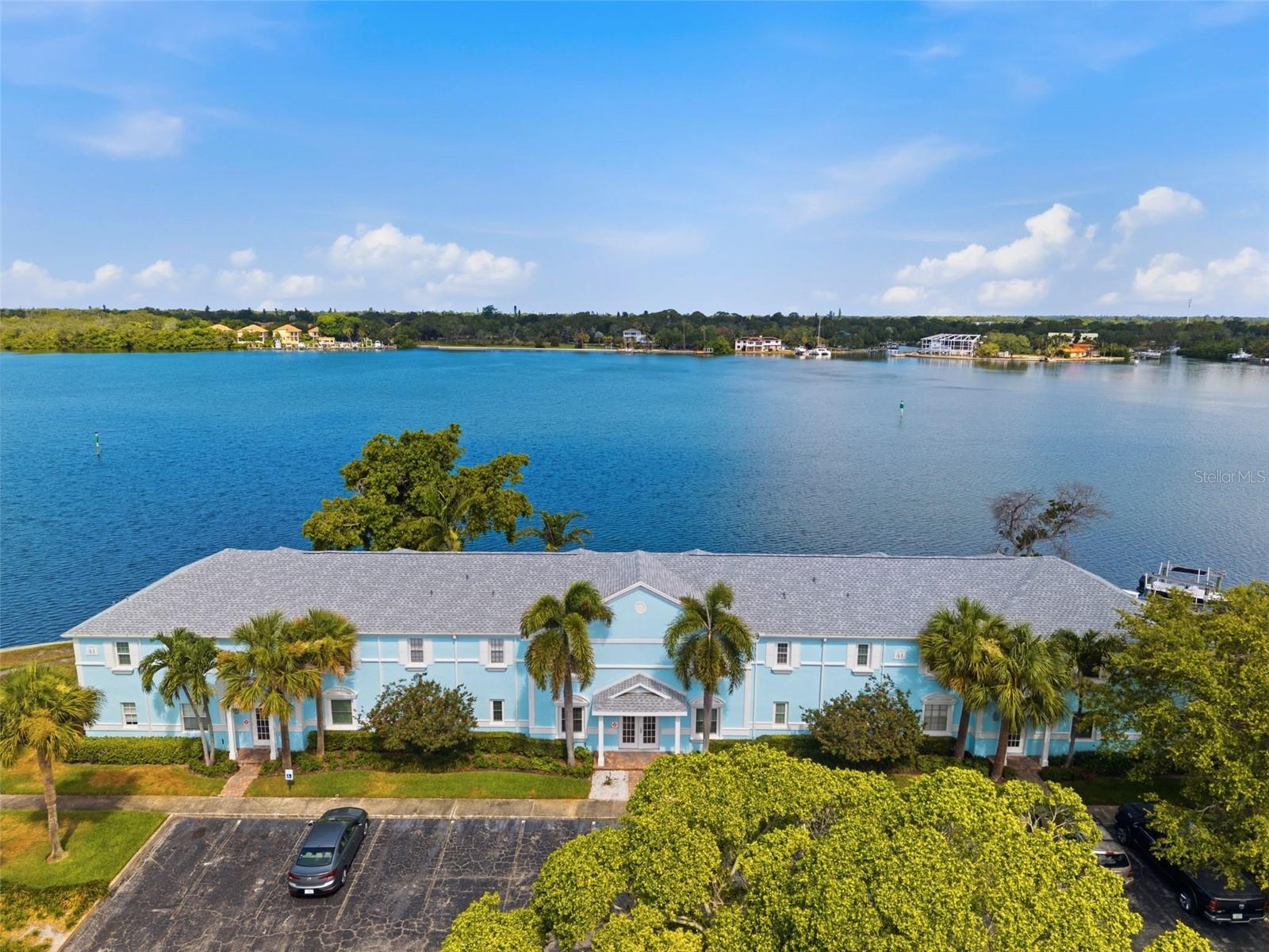 WATERSIDE AT COQUINA KEY SOUTH - Residential