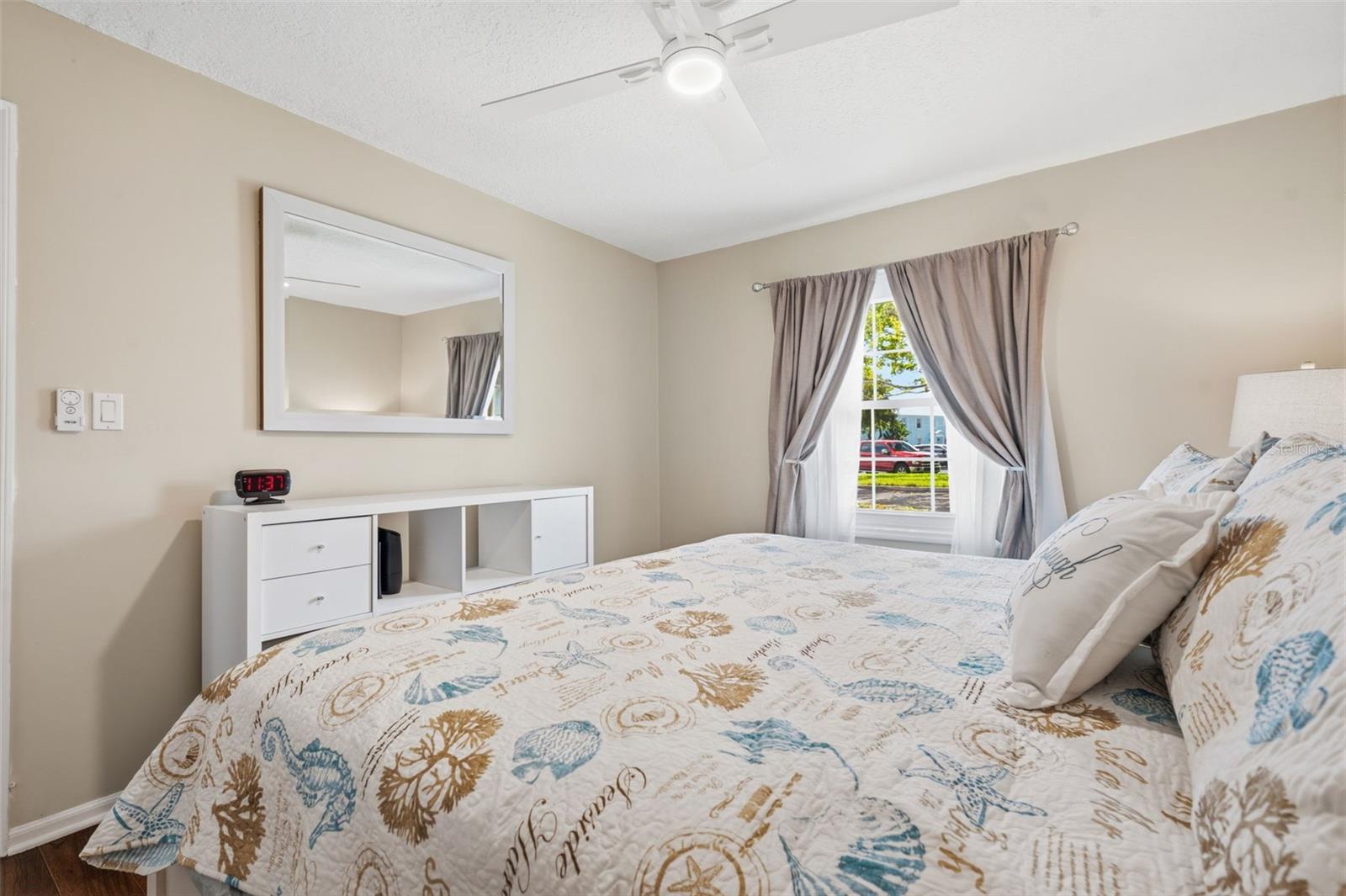 WATERSIDE AT COQUINA KEY SOUTH - Residential