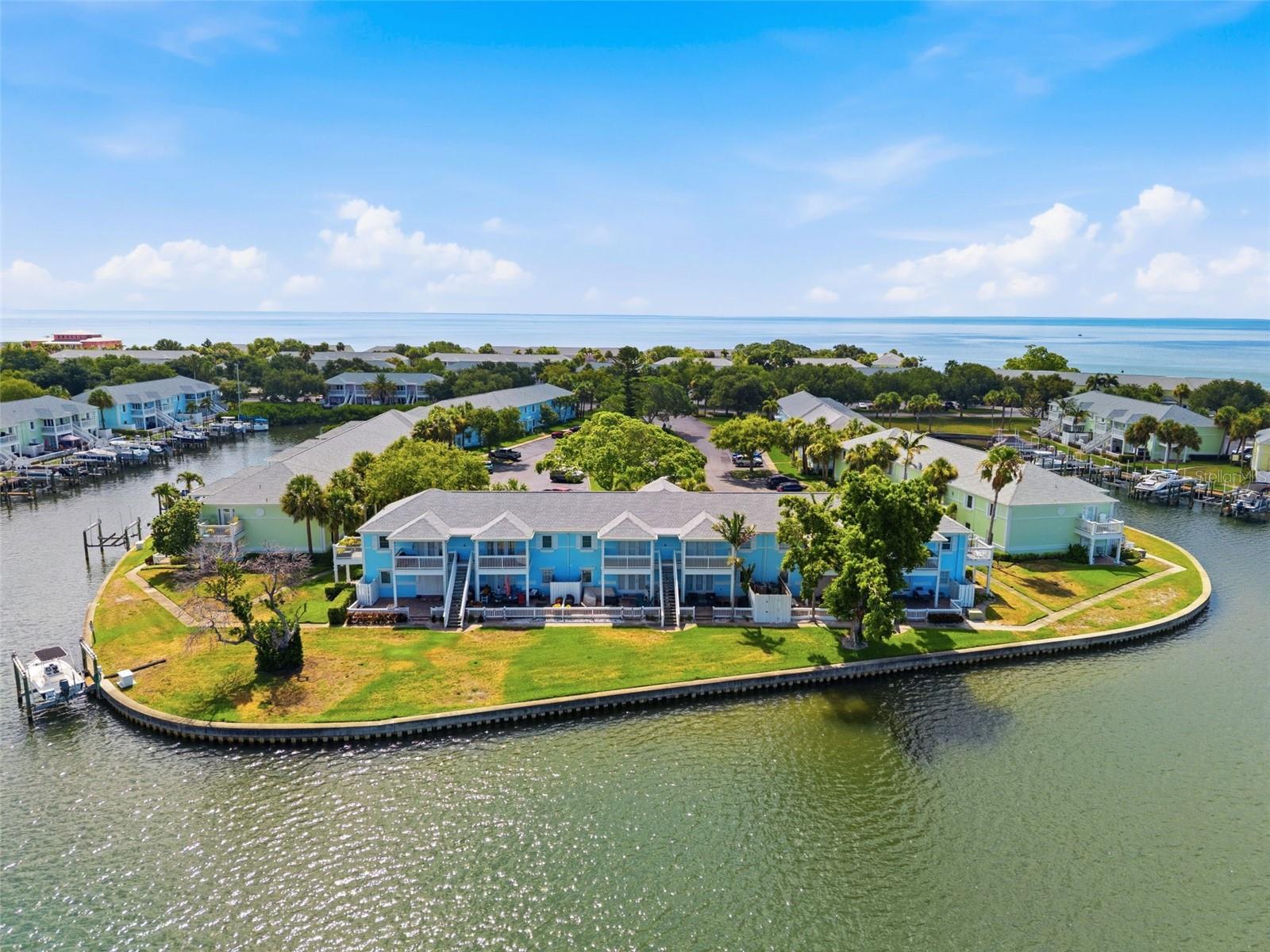 WATERSIDE AT COQUINA KEY SOUTH - Residential