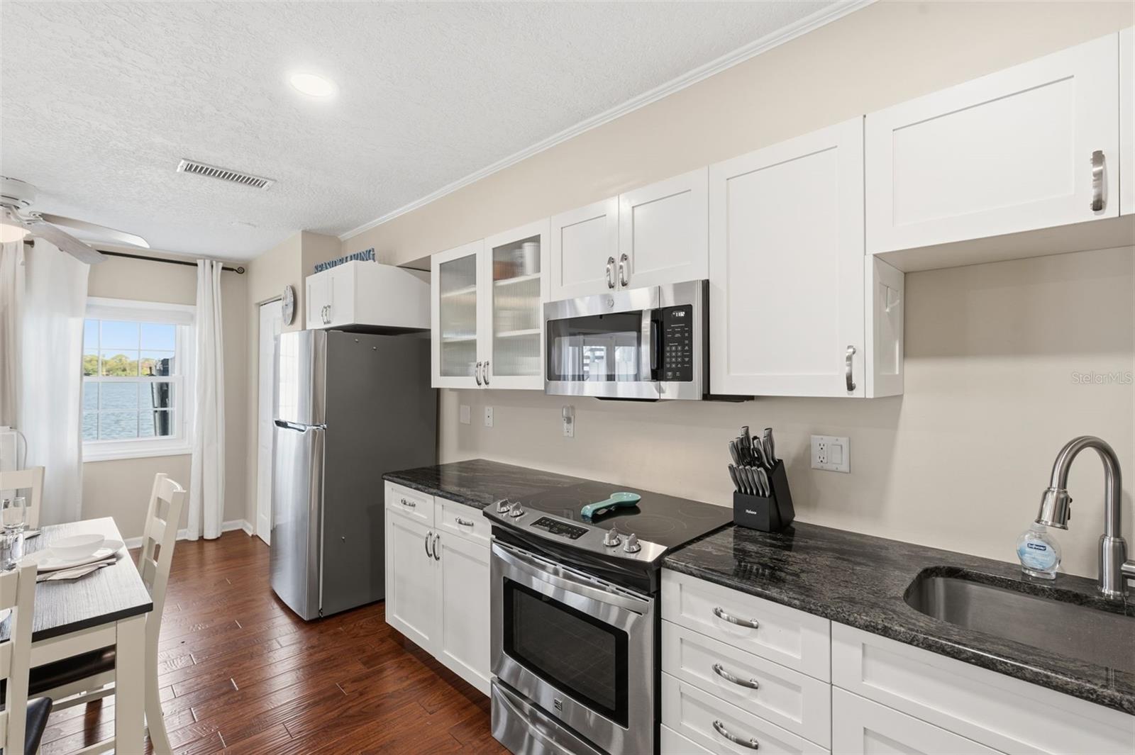 WATERSIDE AT COQUINA KEY SOUTH - Residential