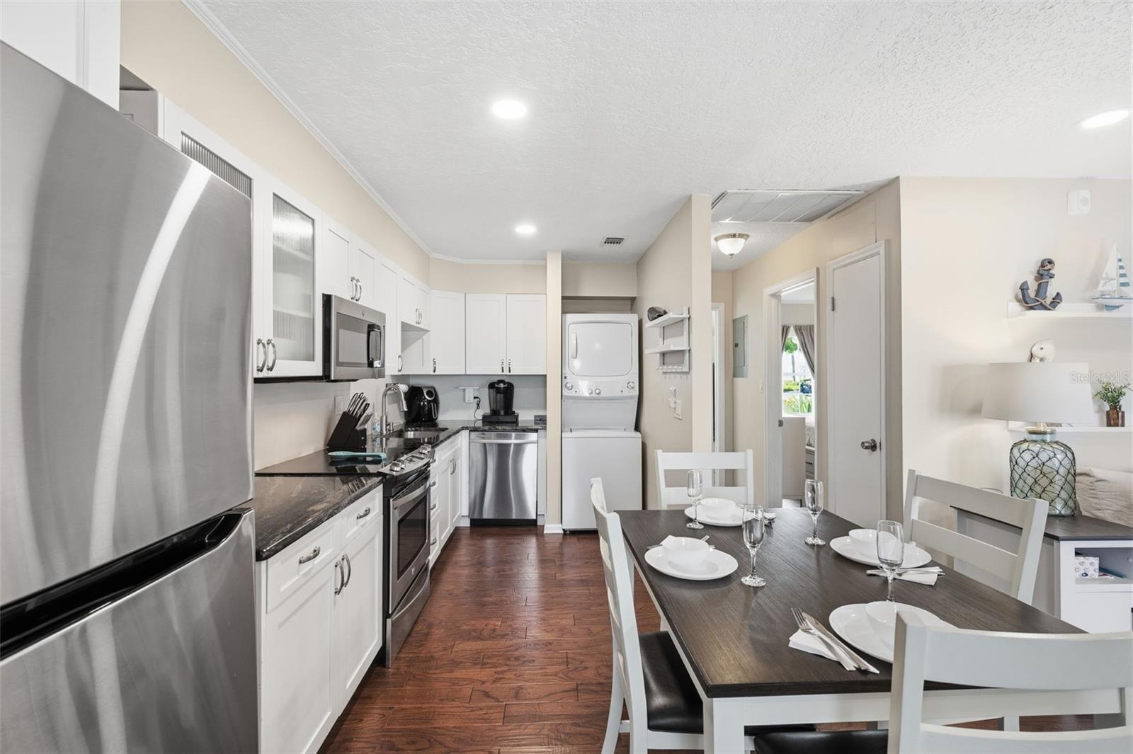 WATERSIDE AT COQUINA KEY SOUTH - Residential
