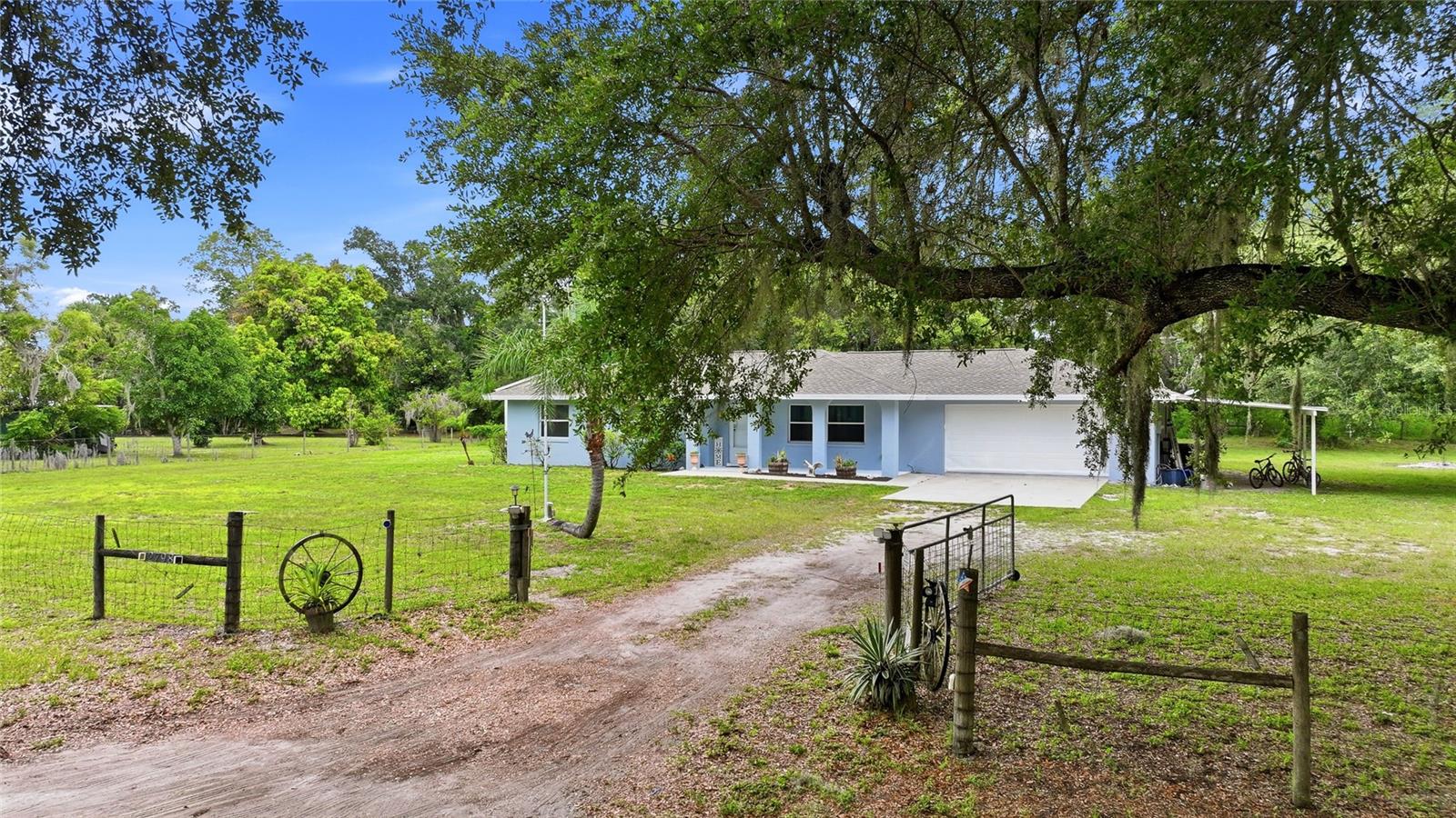 DESOTO ACRES - Residential