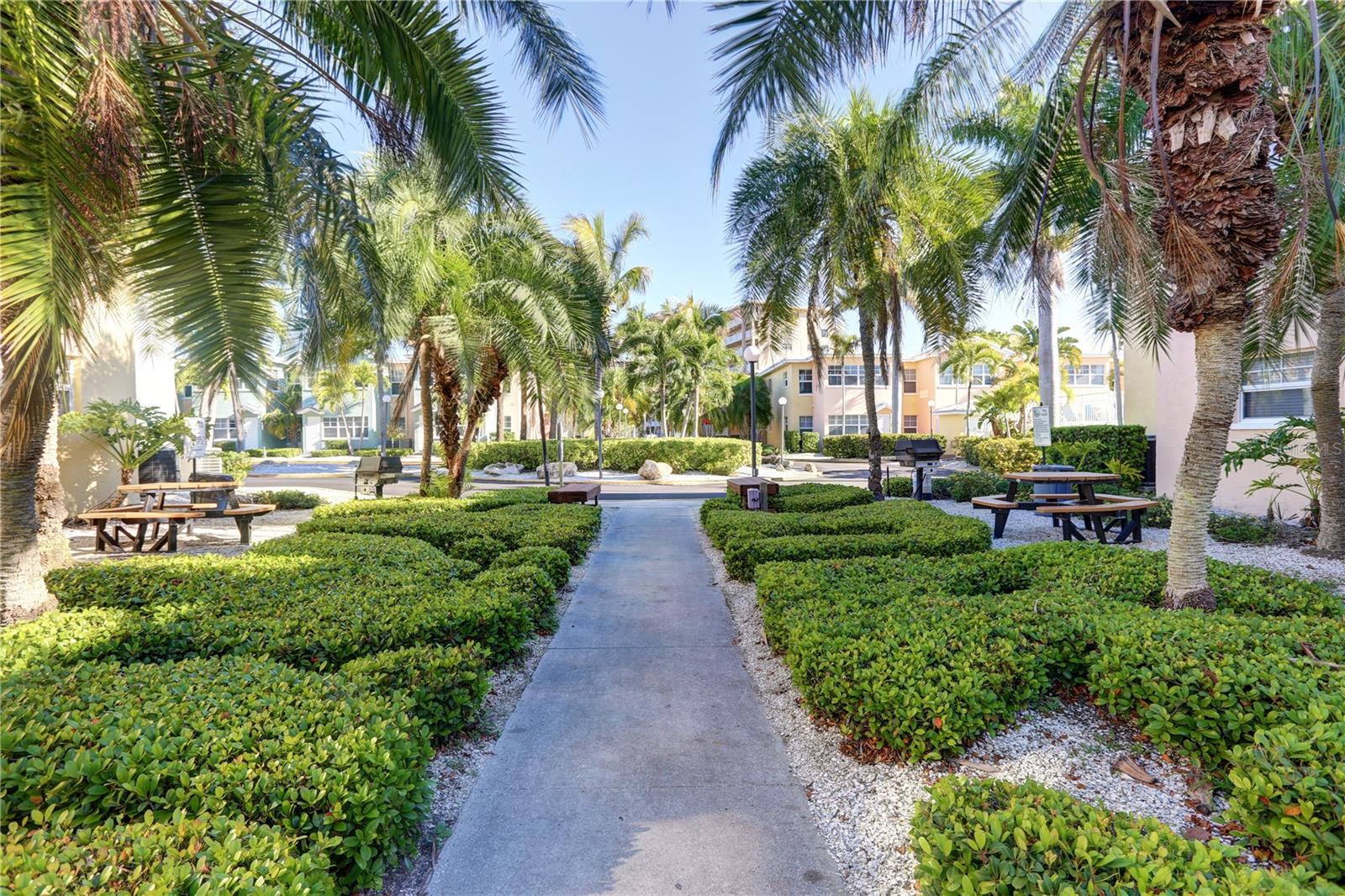 BAREFOOT BEACH RESORT OF INDIAN SHORES - Residential