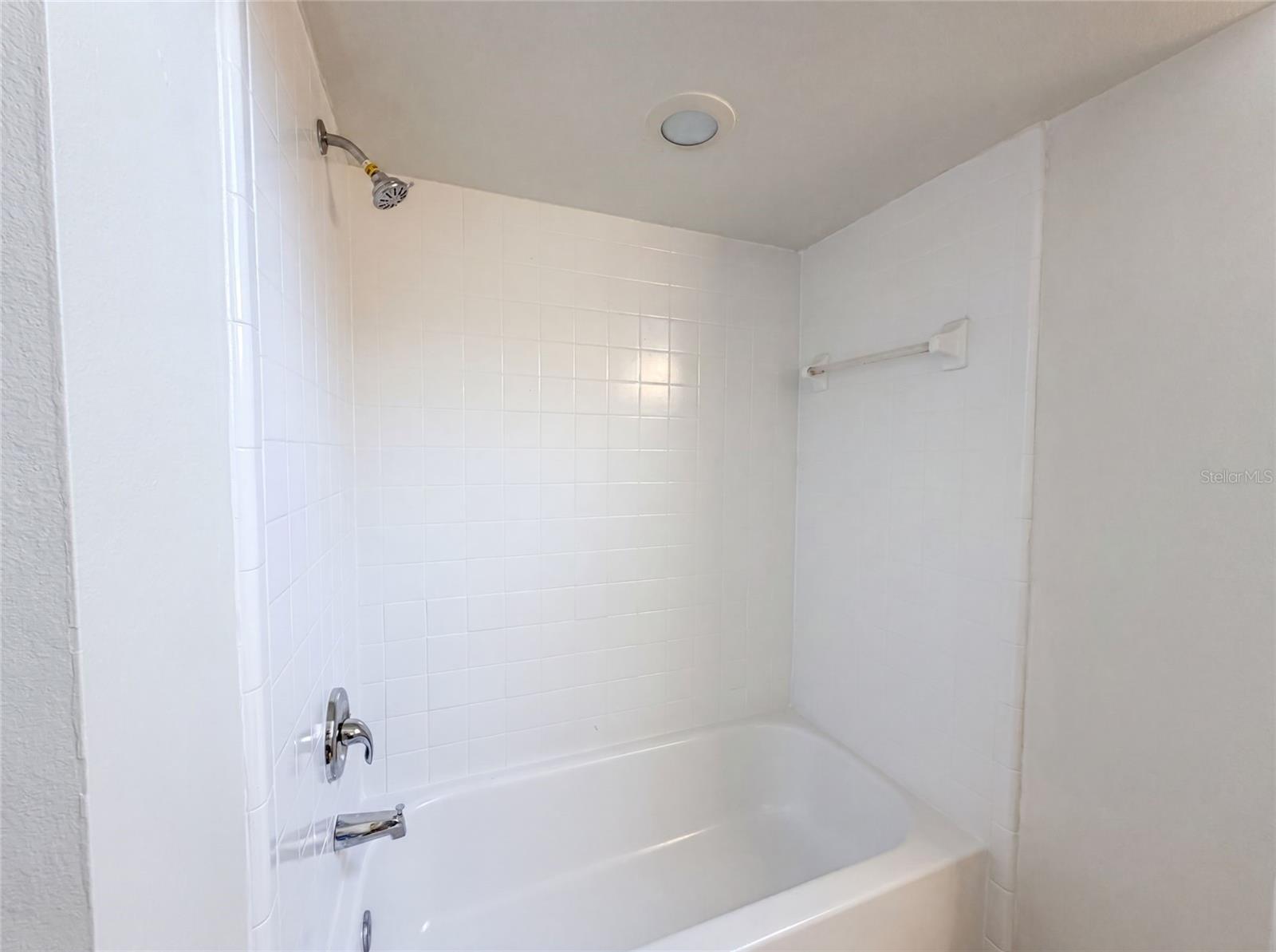 DELTONA WOODS PH I - Residential