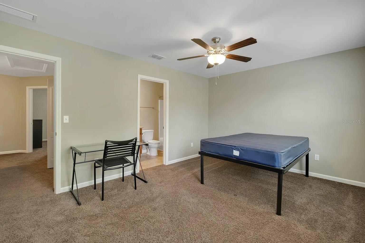 CAMDEN CORNERS CONDOMINIUM - Residential