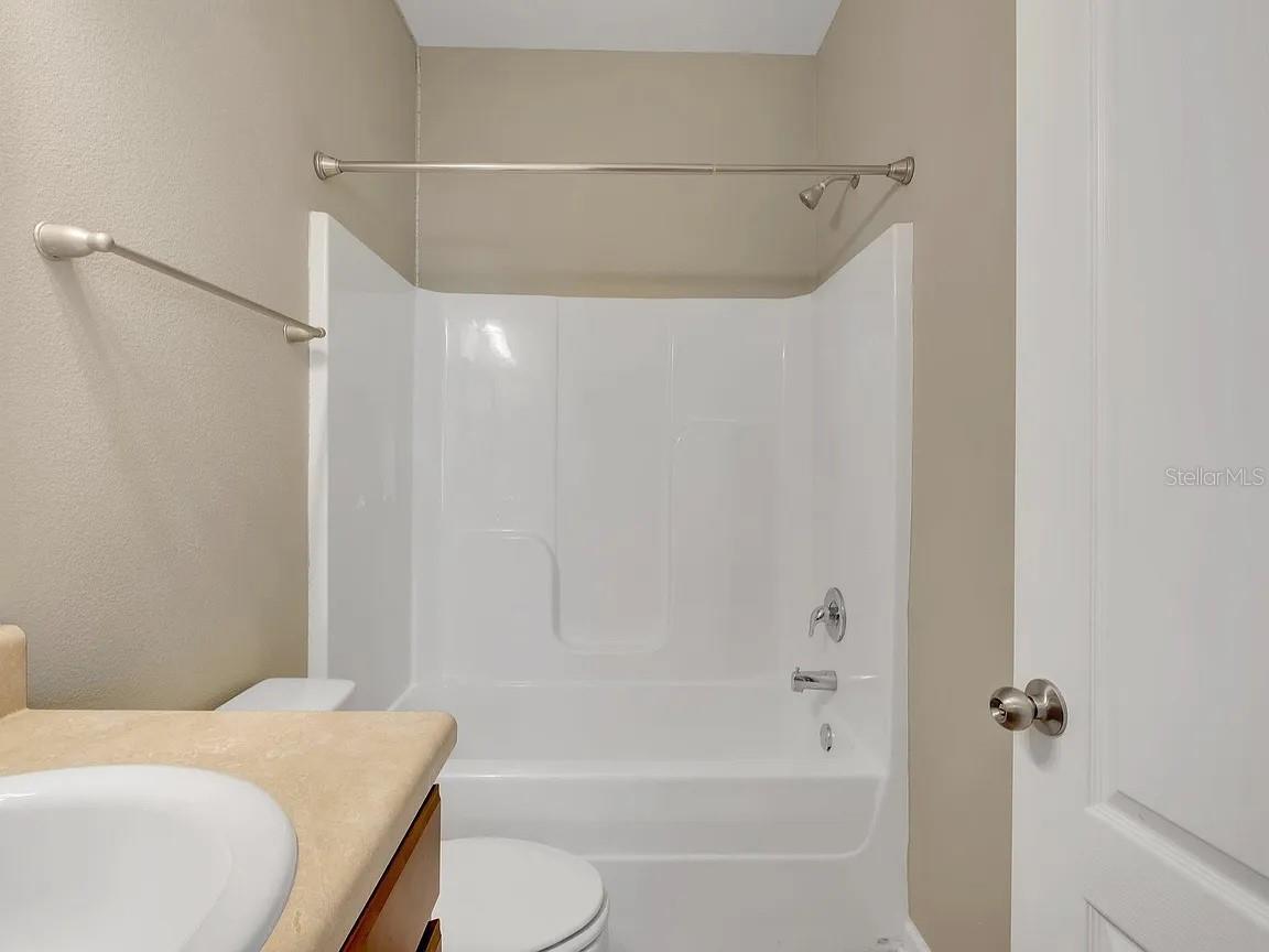 CAMDEN CORNERS CONDOMINIUM - Residential