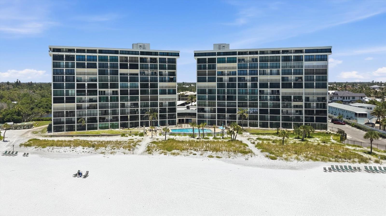 WHISPERING SANDS SEC 6 - Residential