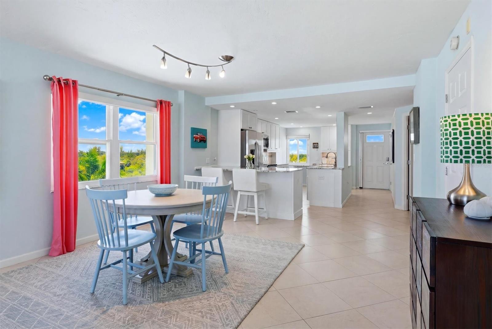 WHISPERING SANDS SEC 6 - Residential