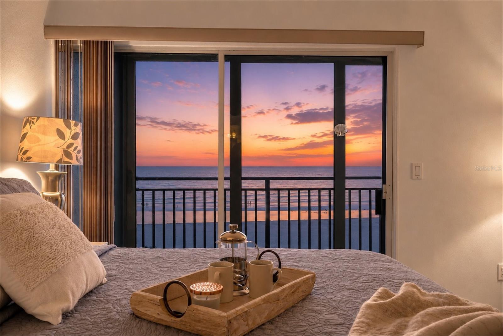 WHISPERING SANDS SEC 6 - Residential