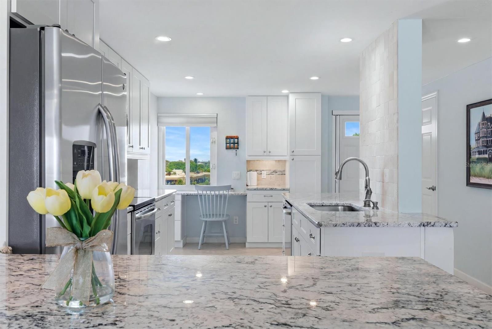 WHISPERING SANDS SEC 6 - Residential
