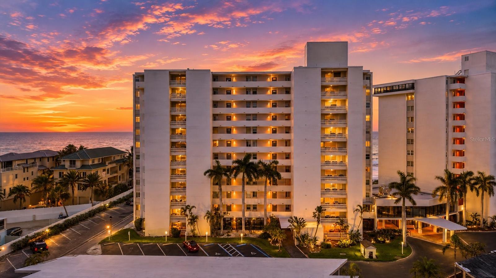 WHISPERING SANDS SEC 6 - Residential