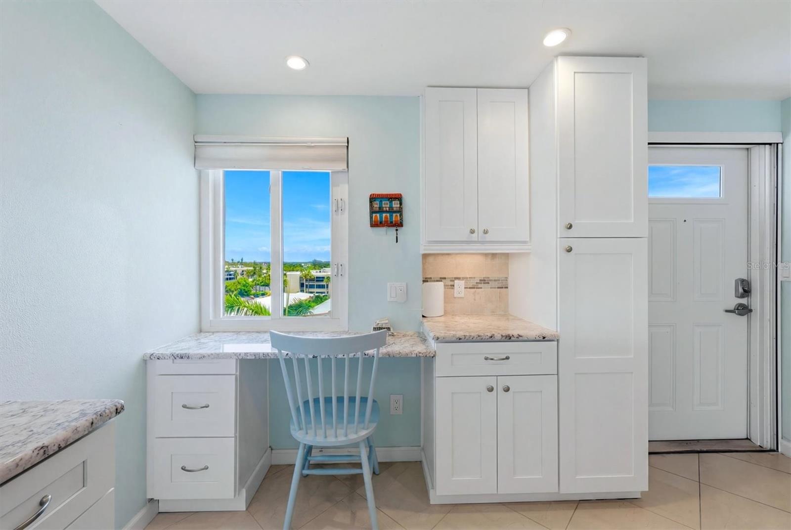 WHISPERING SANDS SEC 6 - Residential