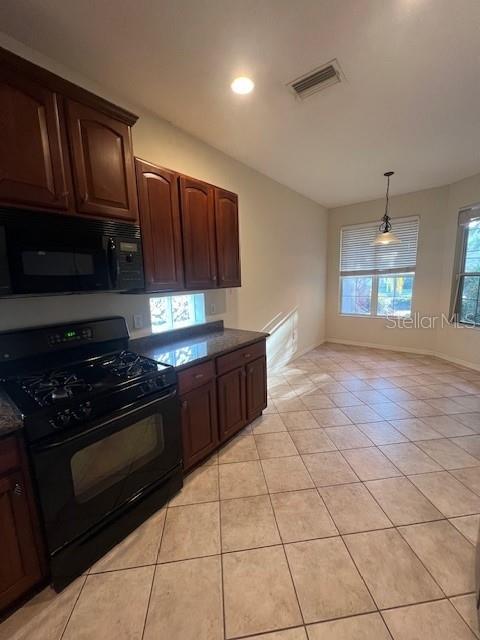 TAILFEATHER WAY AT TARA - Residential Lease