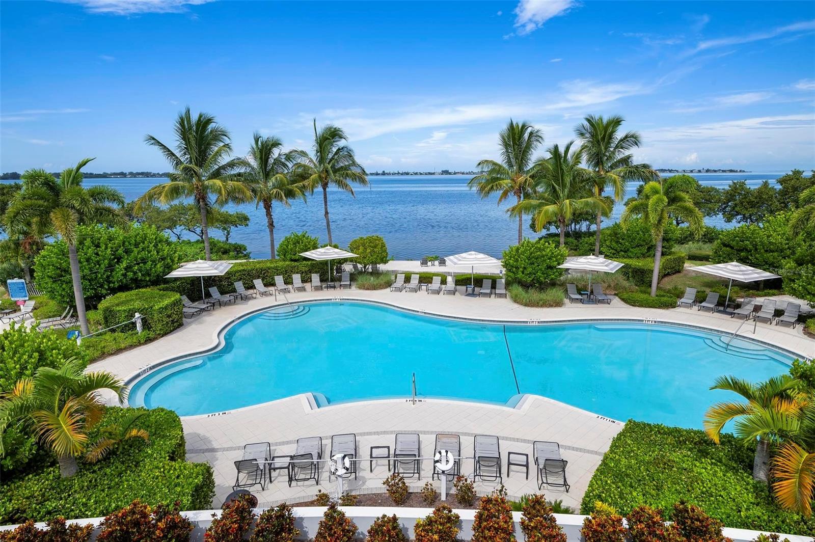EDGEWATER WALK ON HARBOUR ISLE 5-36 - Residential