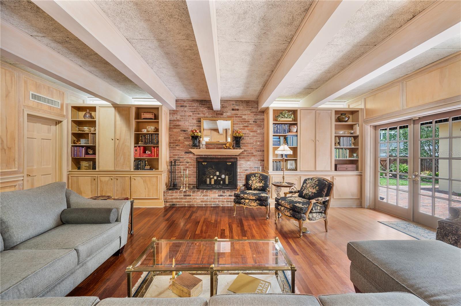 BEACON HILL - Residential