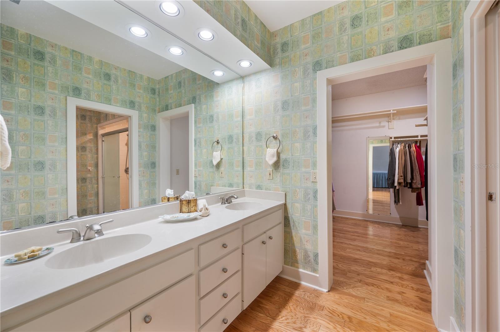 BEACON HILL - Residential