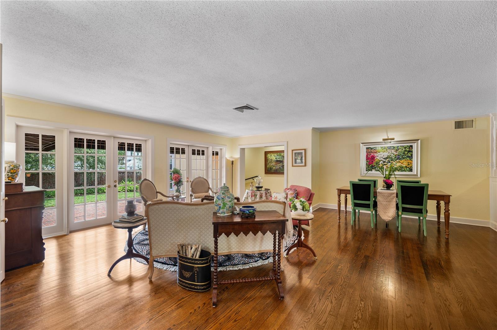 BEACON HILL - Residential