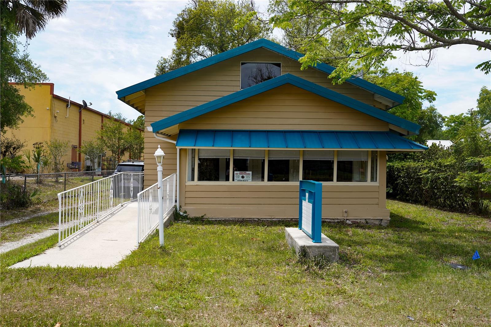 WESTWOOD - Commercial Sale