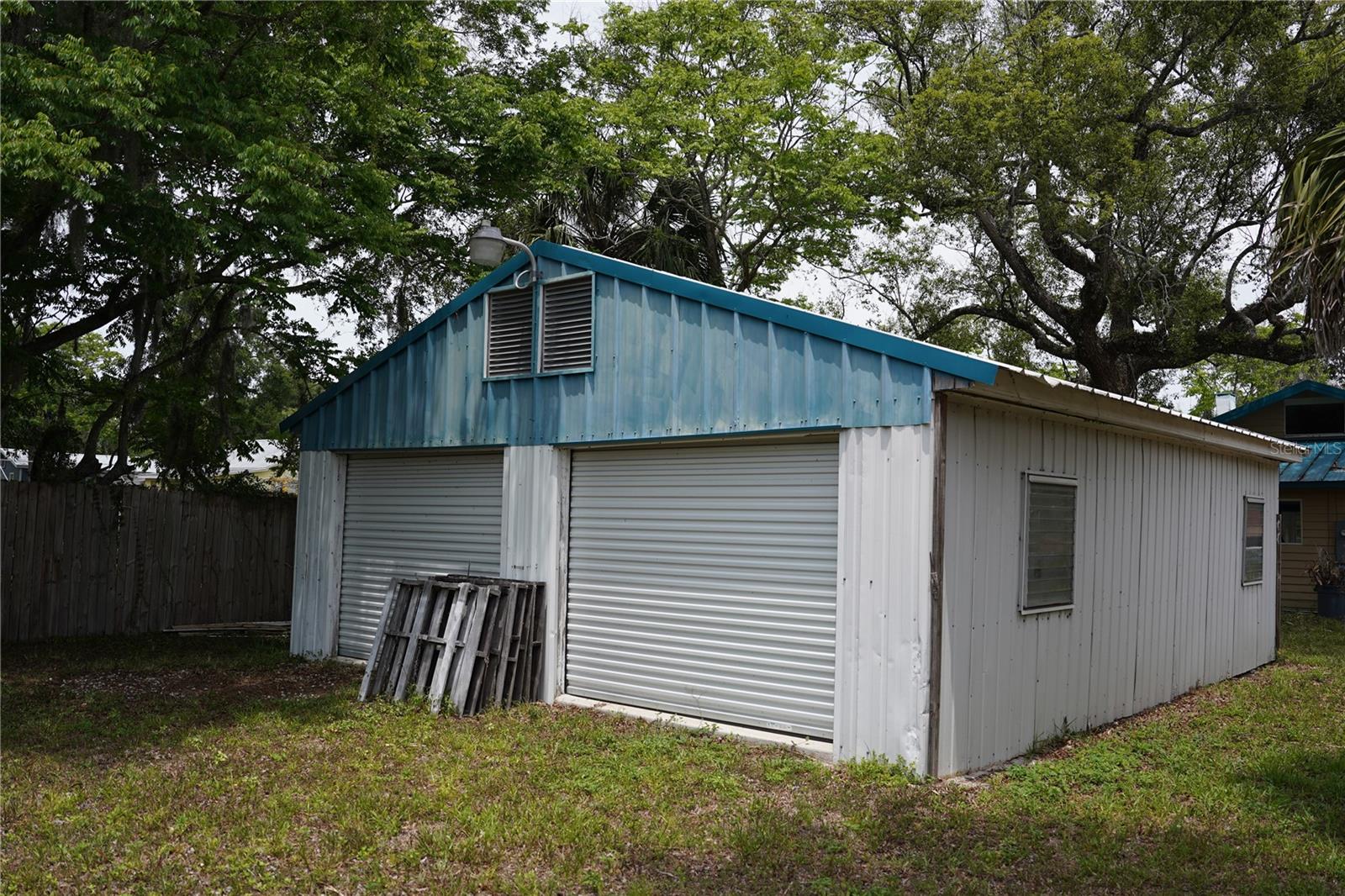 WESTWOOD - Commercial Sale