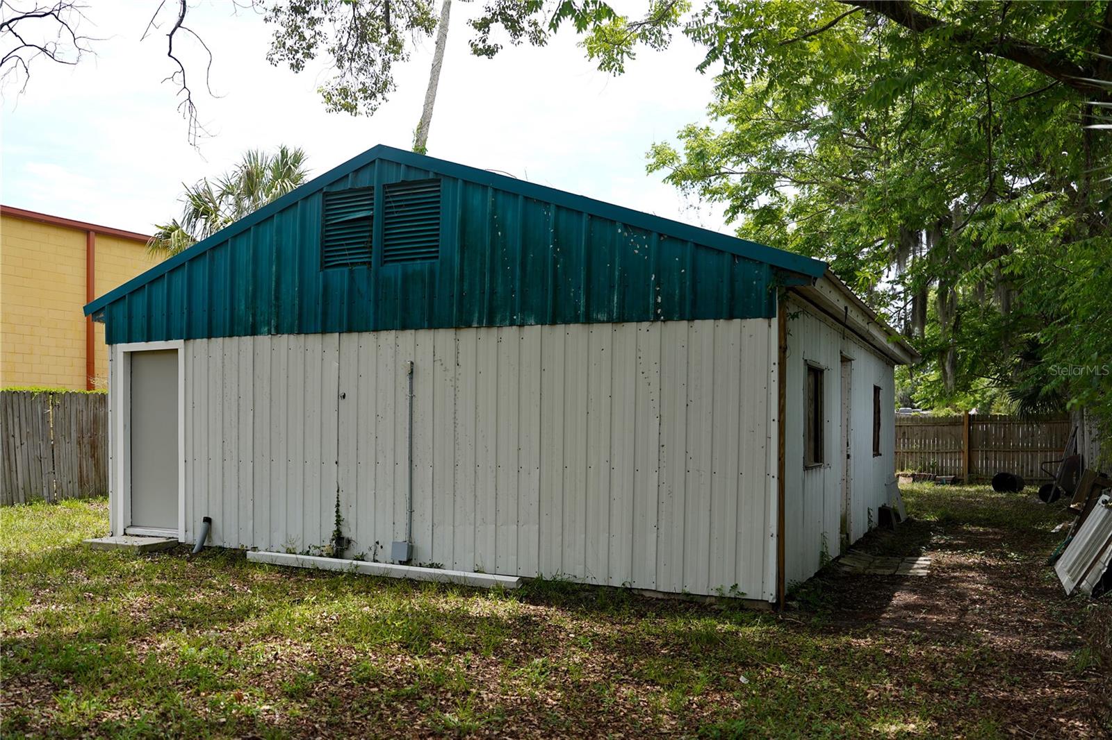 WESTWOOD - Commercial Sale