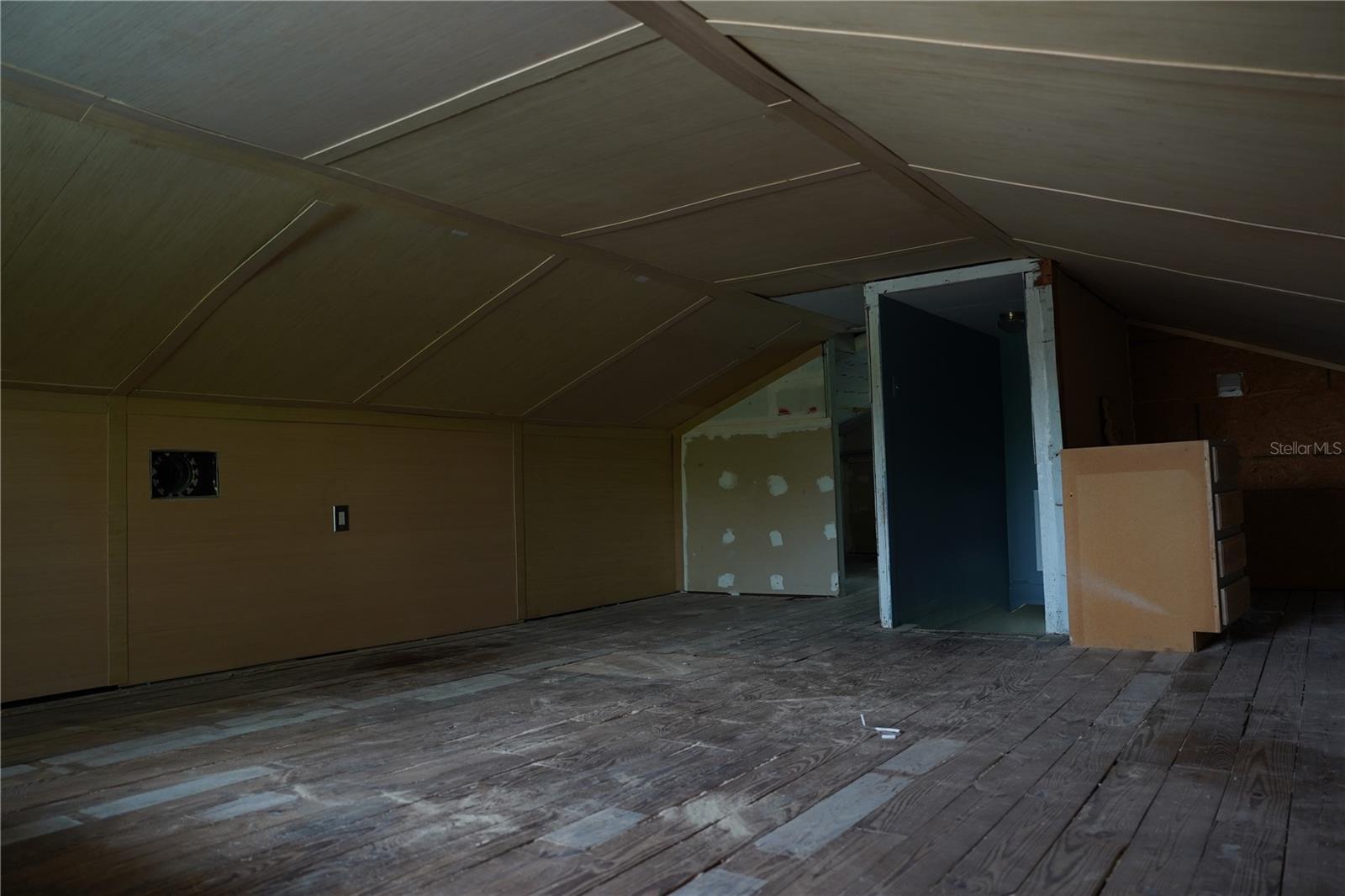 WESTWOOD - Commercial Sale